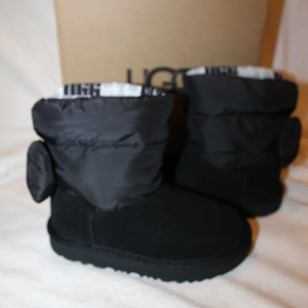 NIB UGG TODDLER BAILEY BOW SUEDE PUFFER WINTER SNOW‎ BOOTS BLACK